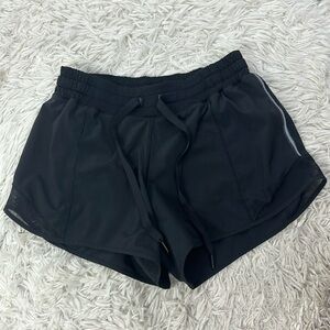 Lululemon Hotty Hot Short (Long 4") Black
